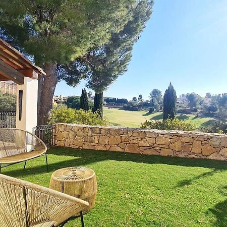 Superbe Villa-Domaine Avec Golf Piscine Et Tennis Saint-Cyr-sur-Mer Buitenkant foto