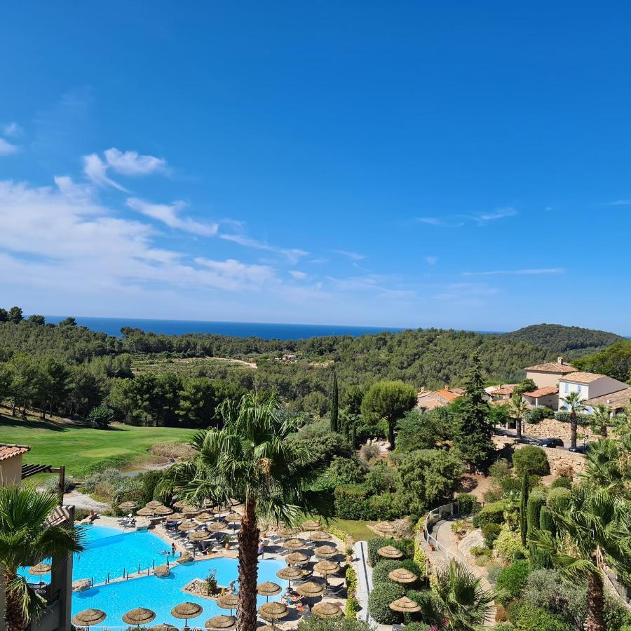 Superbe Villa-Domaine Avec Golf Piscine Et Tennis Saint-Cyr-sur-Mer Buitenkant foto