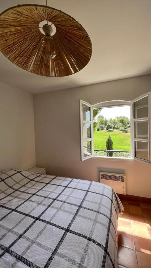 Superbe Villa-Domaine Avec Golf Piscine Et Tennis Saint-Cyr-sur-Mer Buitenkant foto