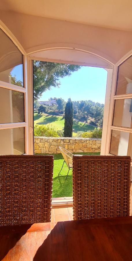 Superbe Villa-Domaine Avec Golf Piscine Et Tennis Saint-Cyr-sur-Mer Buitenkant foto