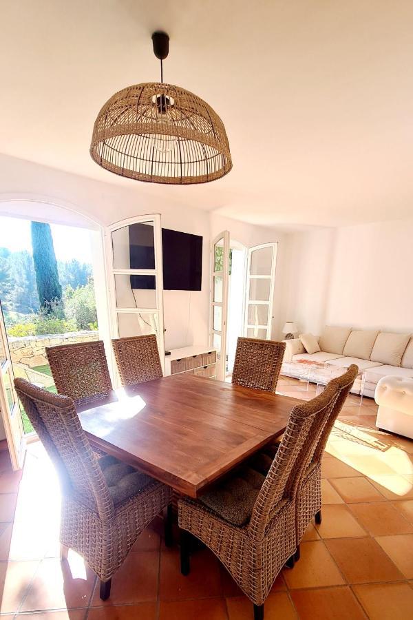 Superbe Villa-Domaine Avec Golf Piscine Et Tennis Saint-Cyr-sur-Mer Buitenkant foto