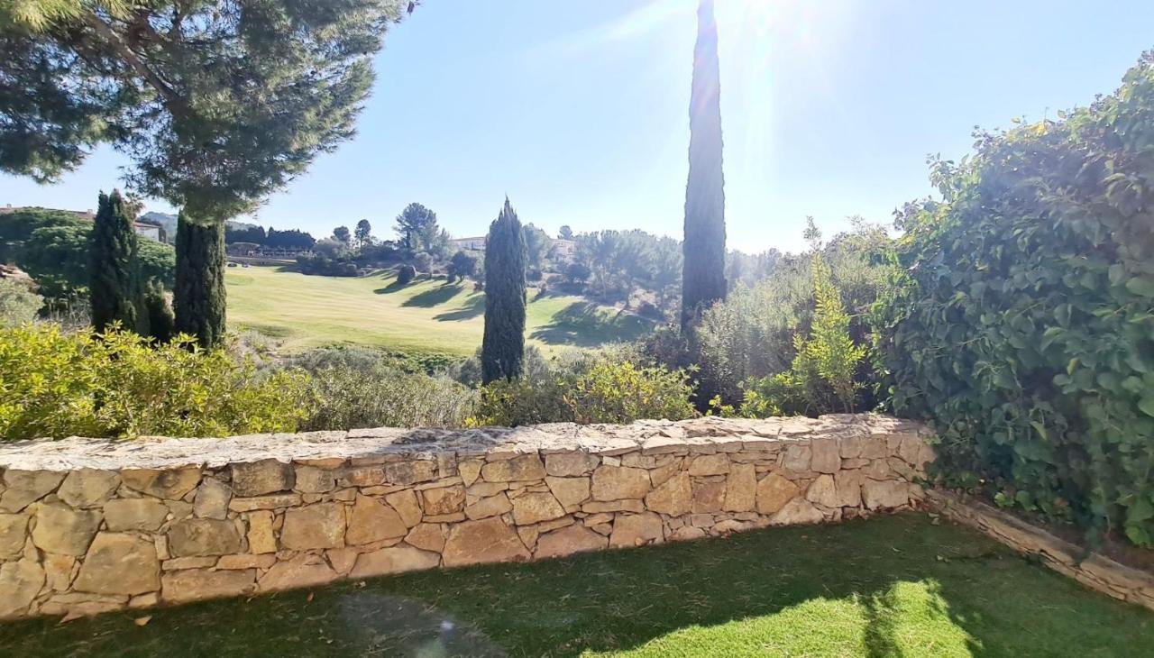 Superbe Villa-Domaine Avec Golf Piscine Et Tennis Saint-Cyr-sur-Mer Buitenkant foto